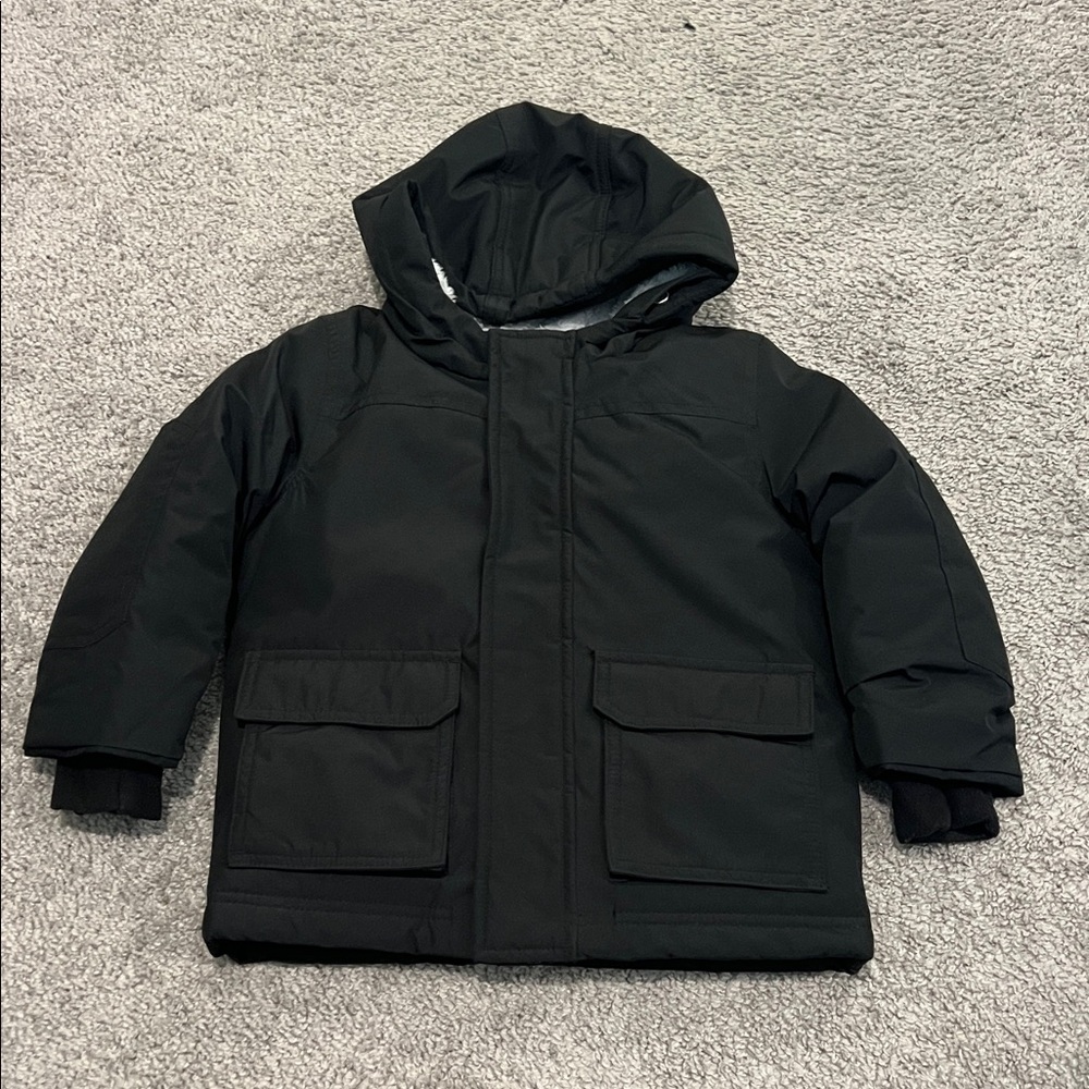 Cat & Jack Black and White Fleece-Lined Jacket